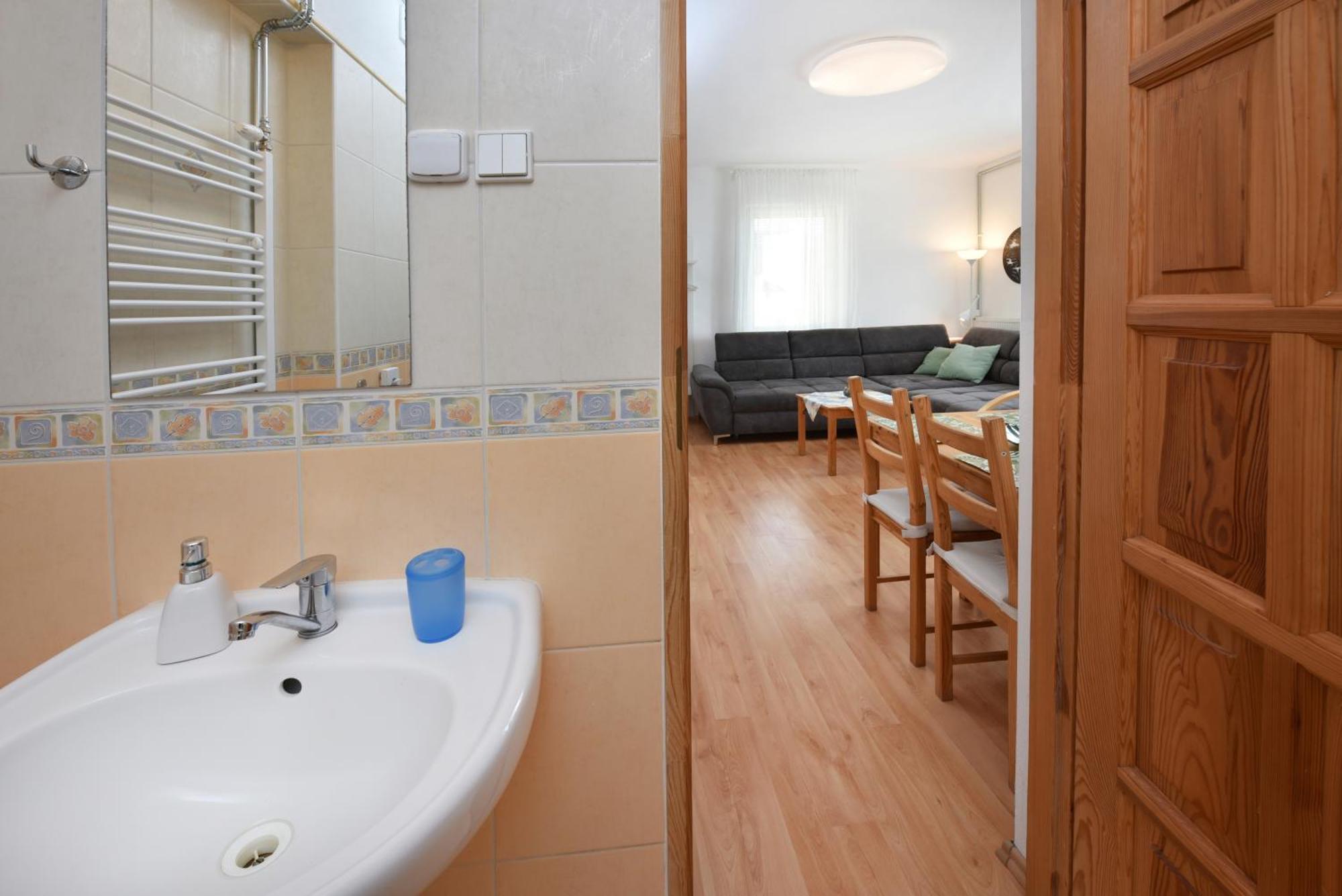 Apartmany Zea ตาตรันสกา ลอมนีจา ภายนอก รูปภาพ